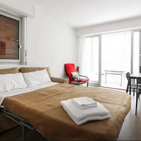 Viva Riviera - 1 Rue Victor Cousin * Cannes